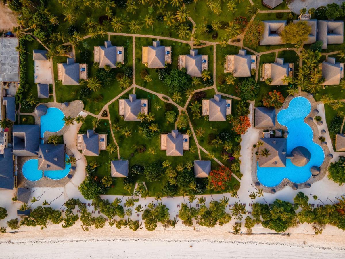 Курортный комплекс Neptune Pwani Resort&spa -