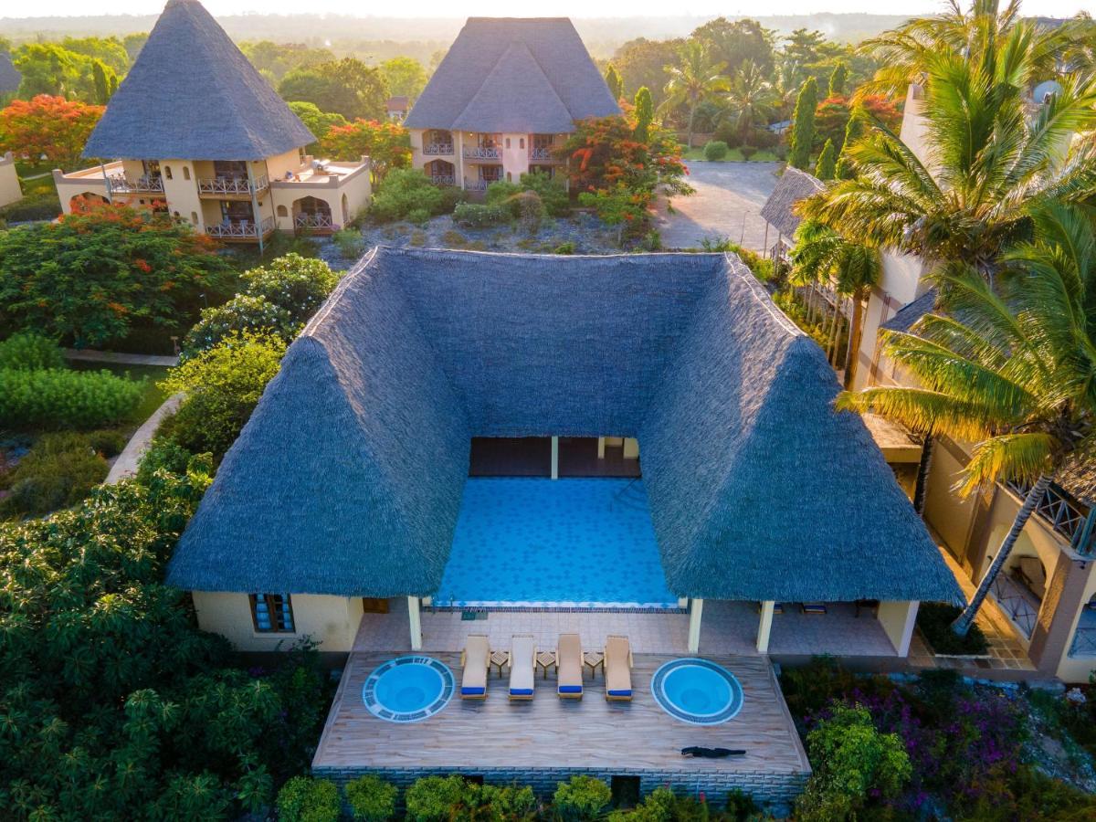 Neptune Pwani Resort&spa - Курортный комплекс